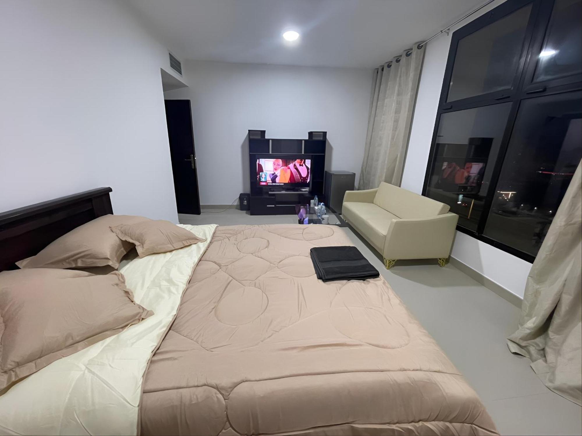 Adorable Master - Heart Of Hostel Abu Dhabi